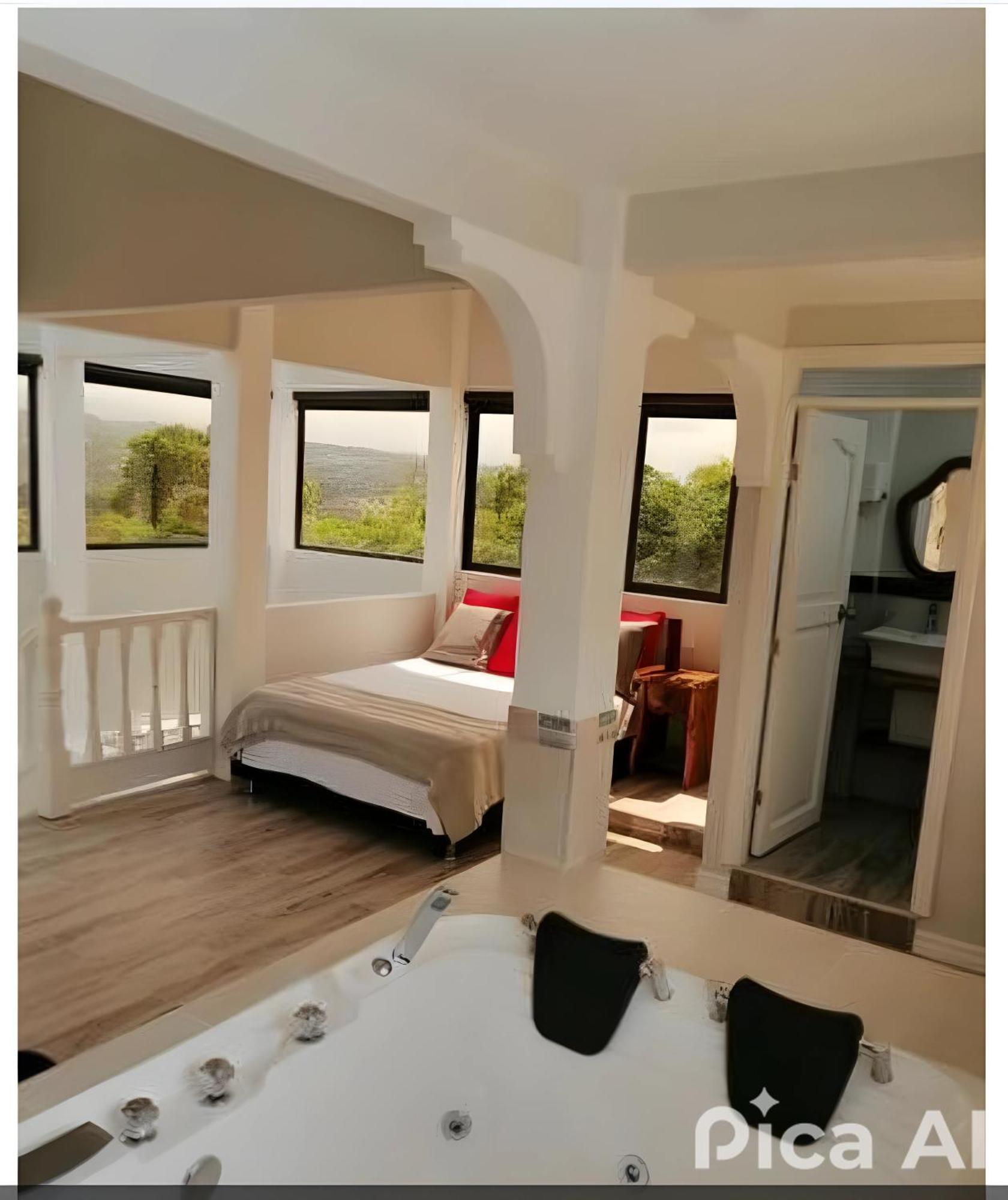 Casa Hotel Alicia ฟิลานเดีย ภายนอก รูปภาพ